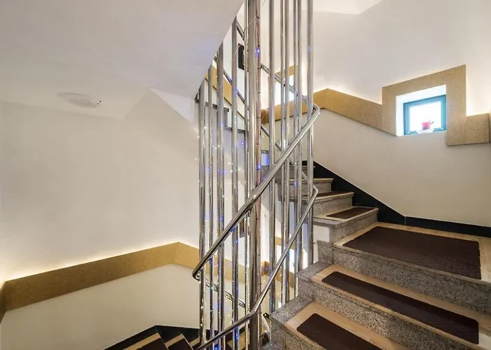 30month Hotel